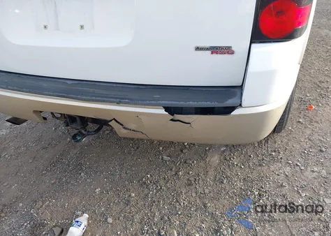 2007 Ford Explorer Eddie Bauer z USA, uszkodzony, nr VIN 1FMEU74E37UB65838